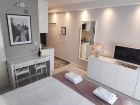 Penthouse “Sky 16” Studio Apartment
